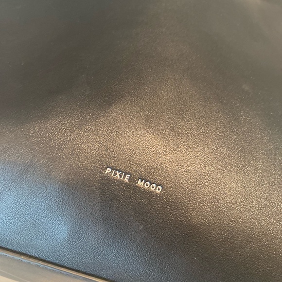 MATT & NAT CEGAN LEATHER BAG BRAND NEW - Picture 2 of 3